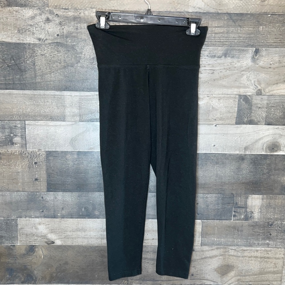 Black Victoria Sport Cropped Leggings